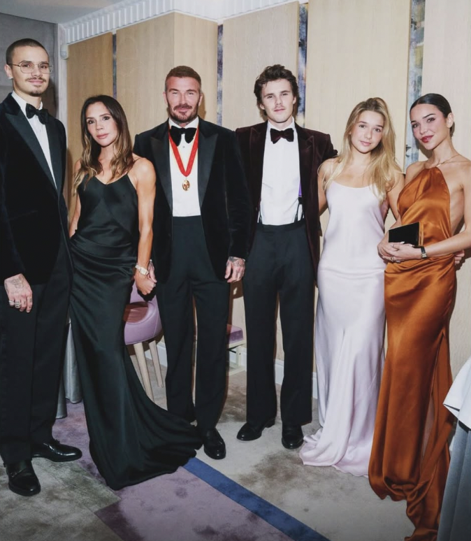 "Tiểu mỹ nhân" Harper Beckham xinh đẹp như hoa!- Ảnh 4. "Tiểu mỹ nhân" Harper Beckham xinh đẹp như hoa!- Ảnh 4.