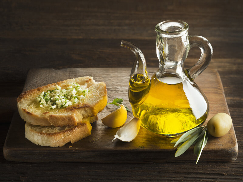 Uống dầu ôliu mỗi ngày và đây là những điều thực sự đã xảy ra- Ảnh 1. Uống dầu ôliu mỗi ngày và đây là những điều thực sự đã xảy ra- Ảnh 1.