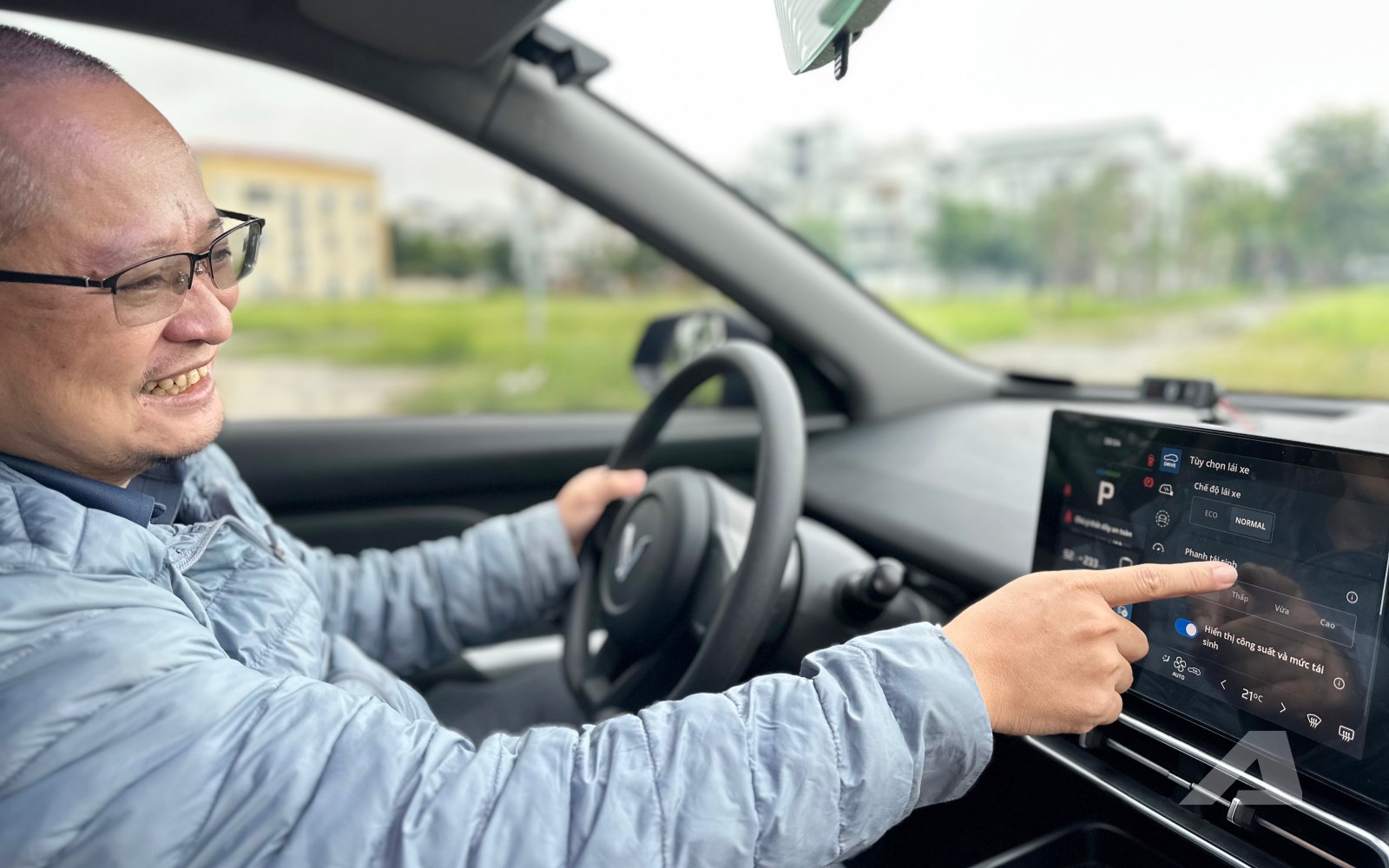 Bán Ranger sắm một cặp Limo Green, EC Van, chủ xe chia sẻ: ‘Nuôi 3 xe điện rẻ hơn 1 xe dầu, tiết kiệm hơn 100 triệu/năm’- Ảnh 9. Bán Ranger sắm một cặp Limo Green, EC Van, chủ xe chia sẻ: ‘Nuôi 3 xe điện rẻ hơn 1 xe dầu, tiết kiệm hơn 100 triệu/năm’- Ảnh 9.