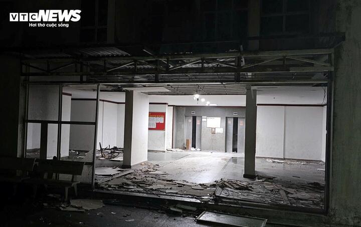Cảnh tượng đau lòng khi bão số 13 đi qua- Ảnh 3. Cảnh tượng đau lòng khi bão số 13 đi qua- Ảnh 3.