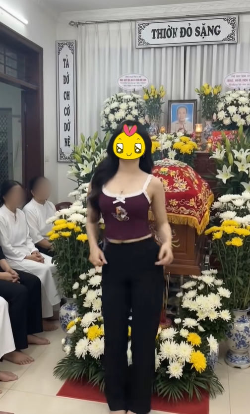 Dùng AI làm clip cô gái nhảy 1000 lần ở đám tang: Dân mạng mong cơ quan chức năng vào cuộc- Ảnh 1. Dùng AI làm clip cô gái nhảy 1000 lần ở đám tang: Dân mạng mong cơ quan chức năng vào cuộc- Ảnh 1.