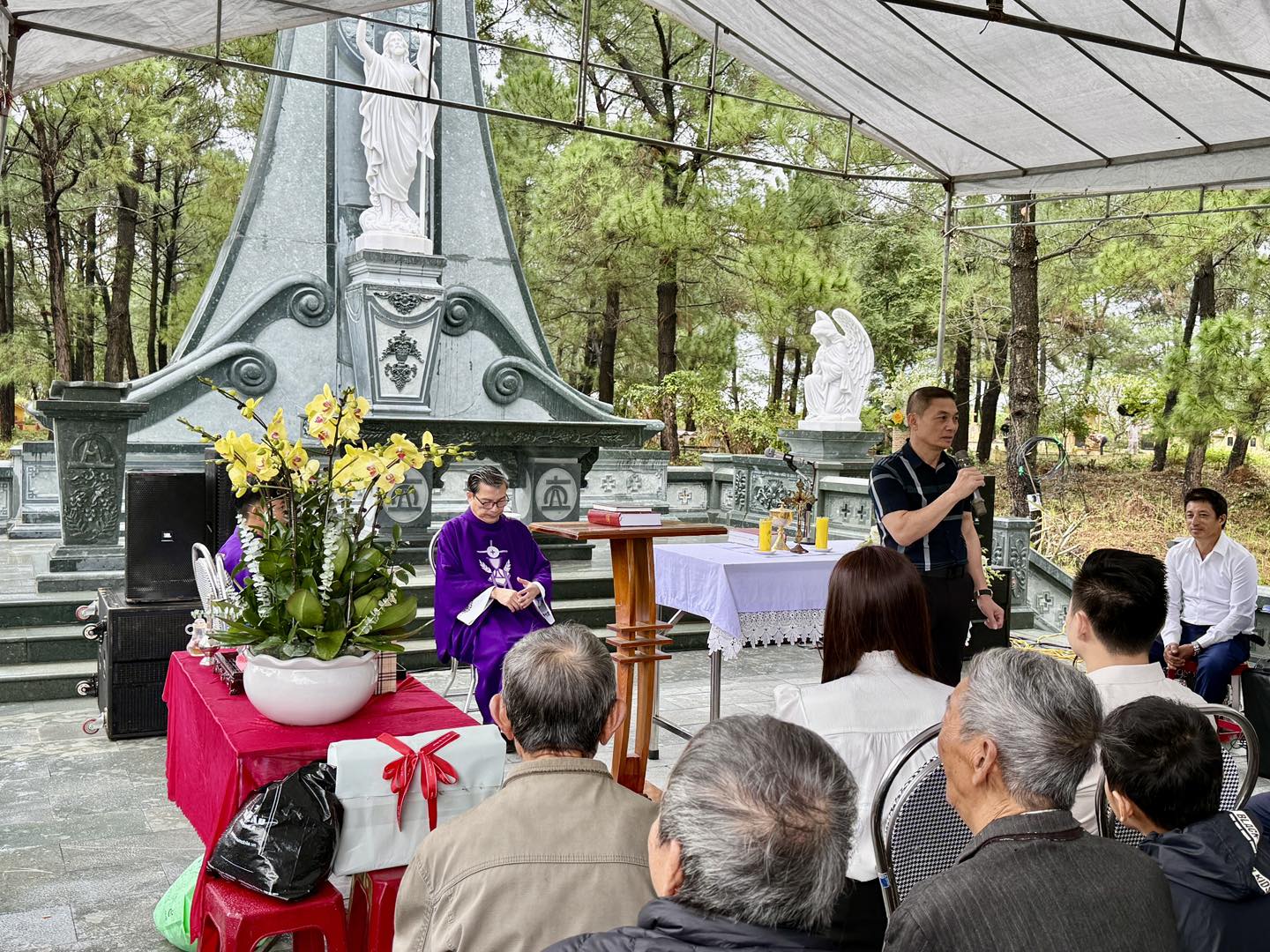 Không ngờ TGĐ Tập đoàn Sơn Hải và Đỗ Hà lại xuất hiện ở nơi này sau đám cưới- Ảnh 3. Không ngờ TGĐ Tập đoàn Sơn Hải và Đỗ Hà lại xuất hiện ở nơi này sau đám cưới- Ảnh 3.