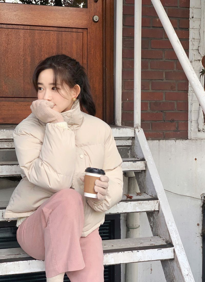 5 item trong tủ đồ mùa lạnh giúp nàng mặc đẹp- Ảnh 23. 5 item trong tủ đồ mùa lạnh giúp nàng mặc đẹp- Ảnh 23.