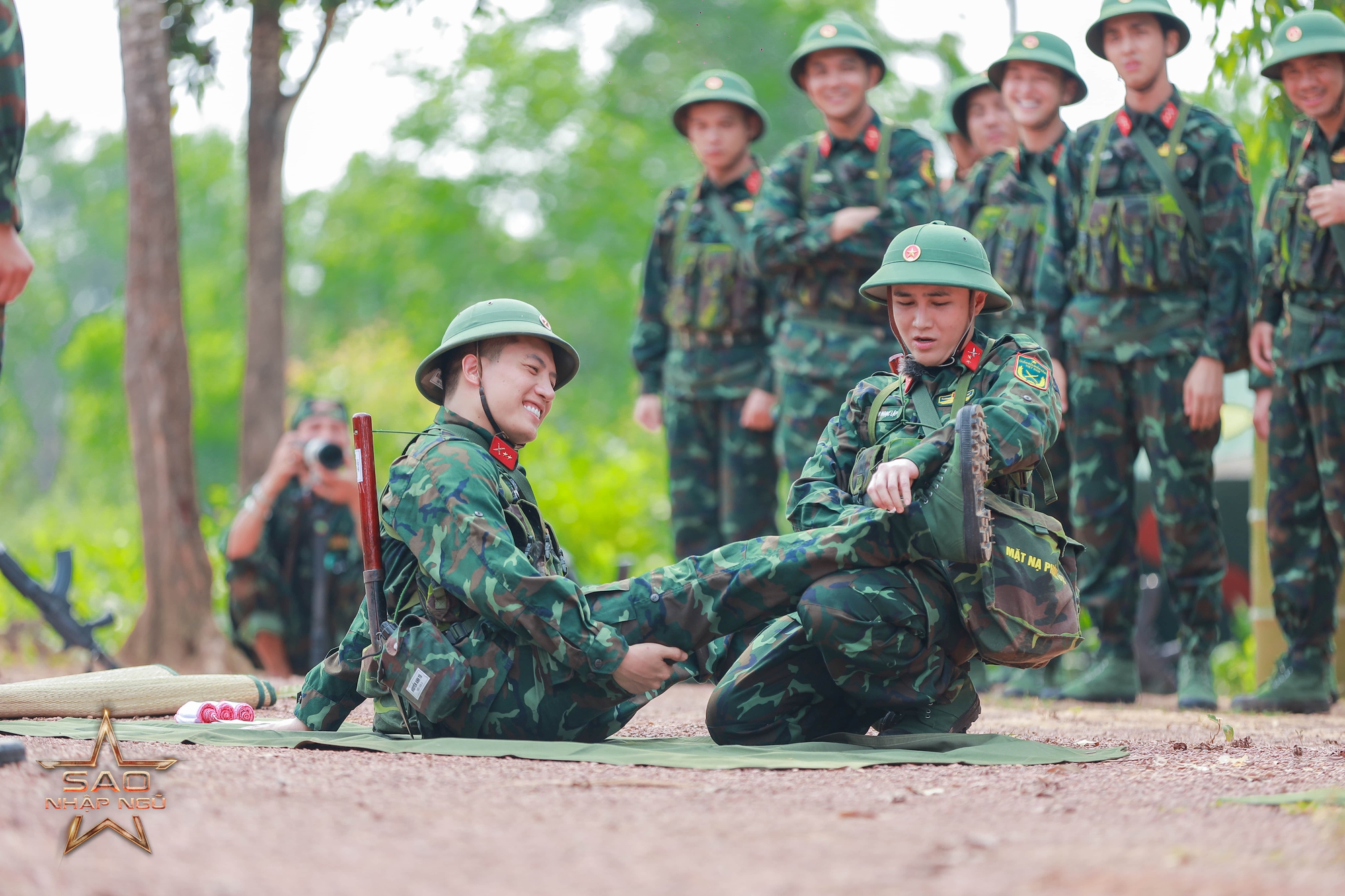 Hương Giang quá khổ!- Ảnh 3. Hương Giang quá khổ!- Ảnh 3.