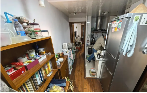 Cha 94 tuổi, con 63 tuổi cùng nhau dưỡng già: Tuổi xế chiều được sống và chăm nhau tại nhà vẫn là lựa chọn tốt nhất- Ảnh 2. Cha 94 tuổi, con 63 tuổi cùng nhau dưỡng già: Tuổi xế chiều được sống và chăm nhau tại nhà vẫn là lựa chọn tốt nhất- Ảnh 2.