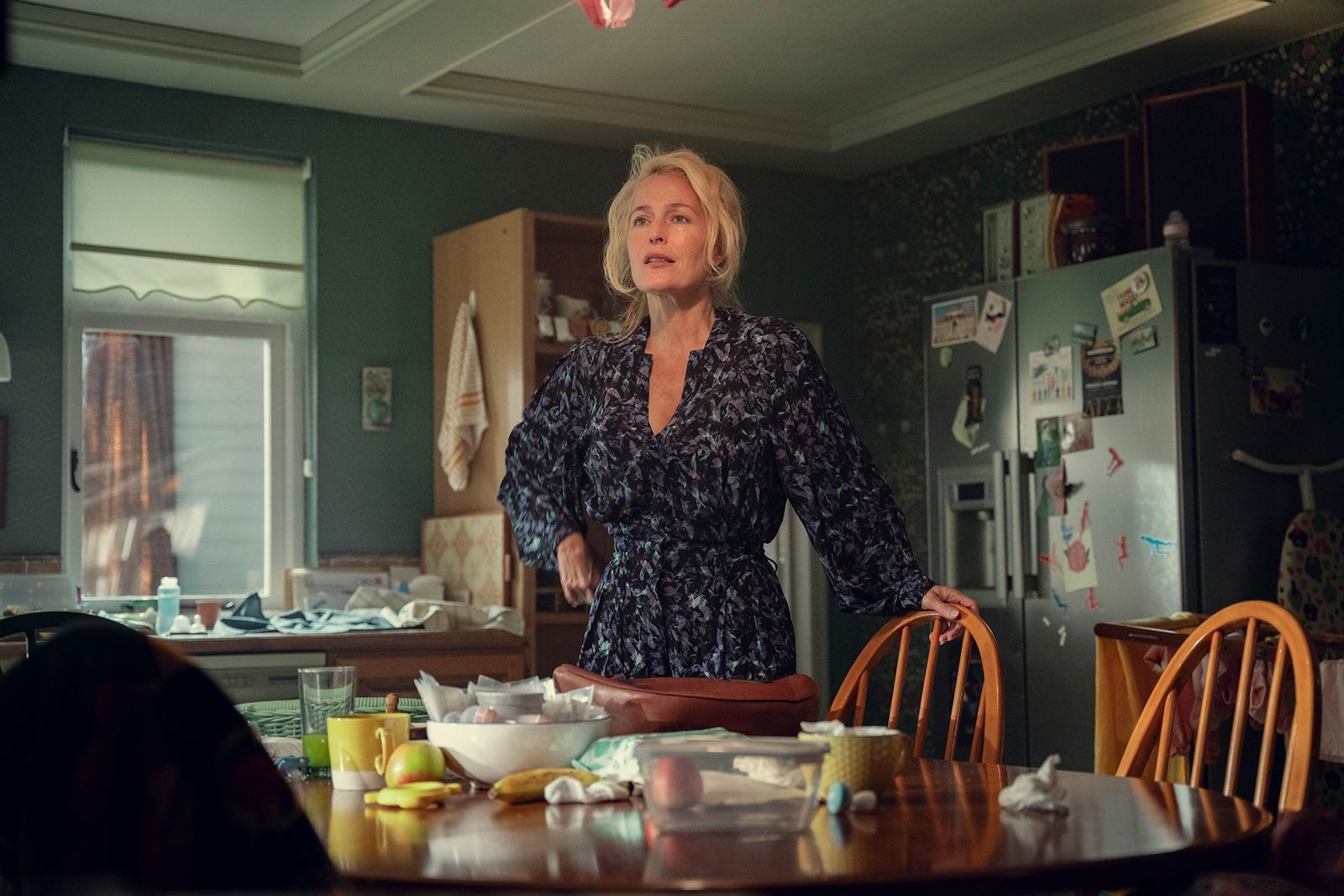 Xem phim Sex Education, tôi gọi con vào phòng mình và nói thẳng: "Mẹ muốn thấy con thất bại"- Ảnh 1.