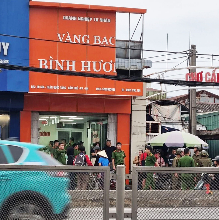 Bắt giữ kẻ cướp tiệm vàng ở Thái Nguyên- Ảnh 2.