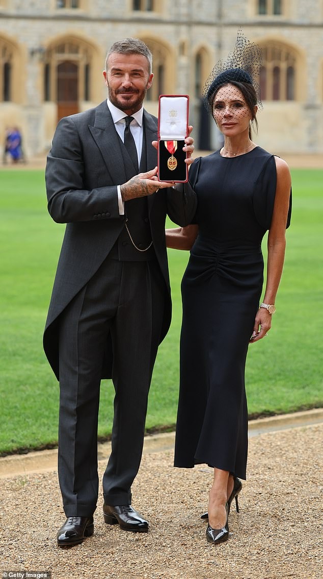 Chiến dịch phong tước hoàn hảo của David Beckham: Kéo dài hơn 1 thập kỷ, phản bội cả hoàng tử Harry?- Ảnh 1.