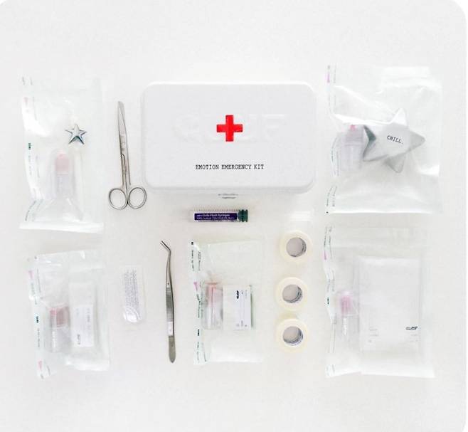 Điều tra khẩn “bông hồng lai” đắt giá nhất showbiz- Ảnh 1. Điều tra khẩn “bông hồng lai” đắt giá nhất showbiz- Ảnh 1.