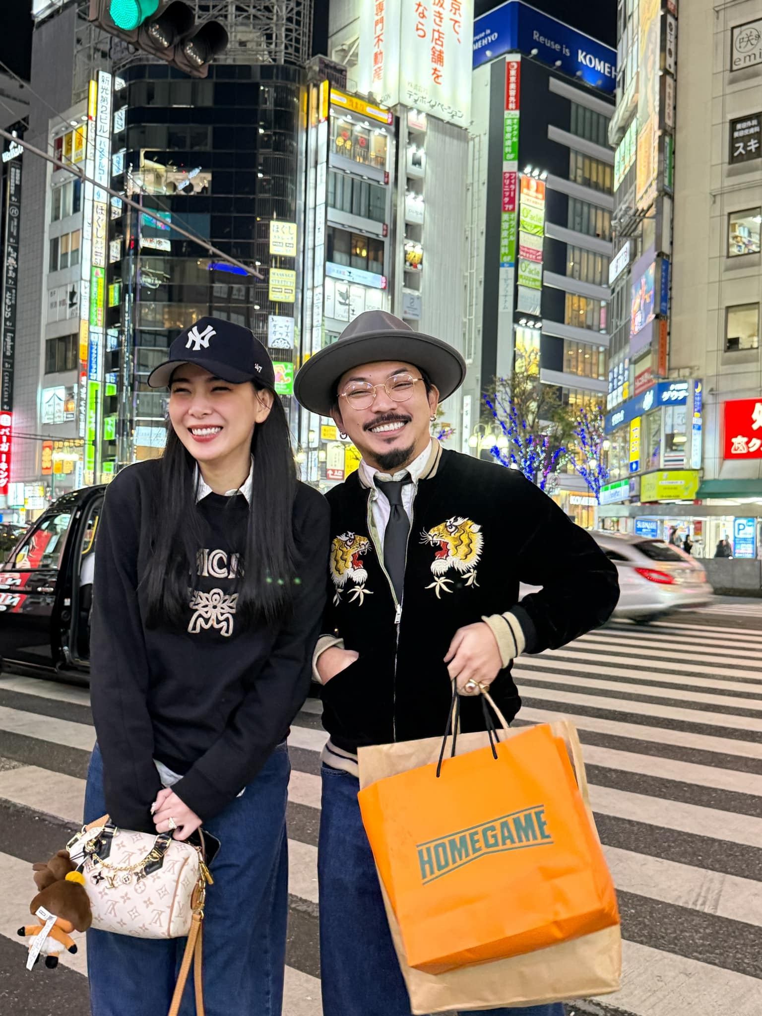 Nam diễn viên và vợ Hoa khôi đón con đầu lòng, Steven Nguyễn cùng cả dàn sao Việt nức nở!- Ảnh 10. Nam diễn viên và vợ Hoa khôi đón con đầu lòng, Steven Nguyễn cùng cả dàn sao Việt nức nở!- Ảnh 10.