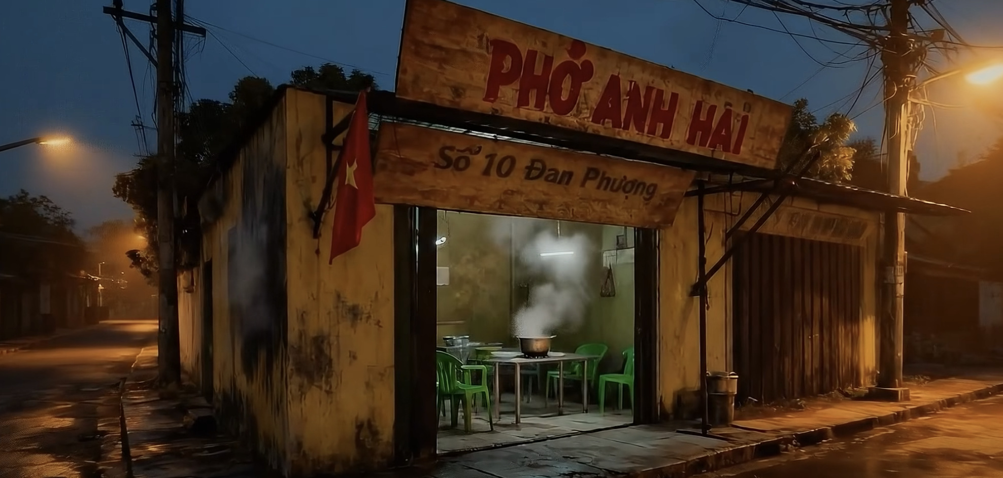 Phở Anh Hai được làm thành trailer phim hành động: Ê nha, khéo bom tấn!- Ảnh 1. Phở Anh Hai được làm thành trailer phim hành động: Ê nha, khéo bom tấn!- Ảnh 1.