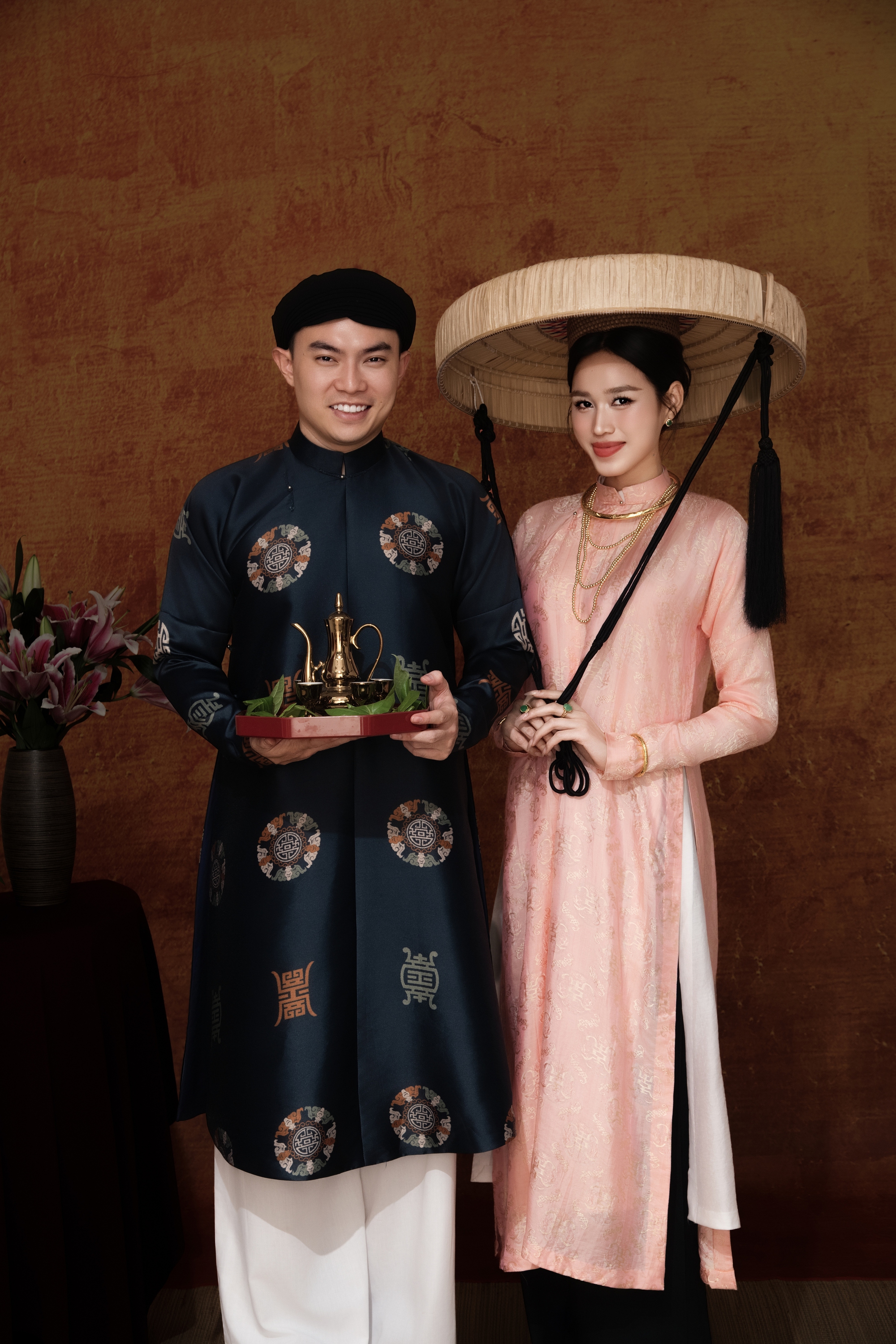 1 ngày trước đám cưới Đỗ Hà và thiếu gia: Lộ full 4 bộ ảnh cưới 