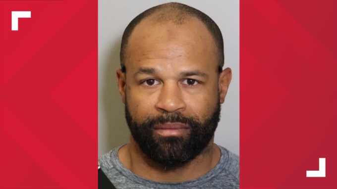 Cô gái gốc Việt bị bắt sau vụ nổ súng khiến 2 người tử vong ở California- Ảnh 3. Cô gái gốc Việt bị bắt sau vụ nổ súng khiến 2 người tử vong ở California- Ảnh 3.