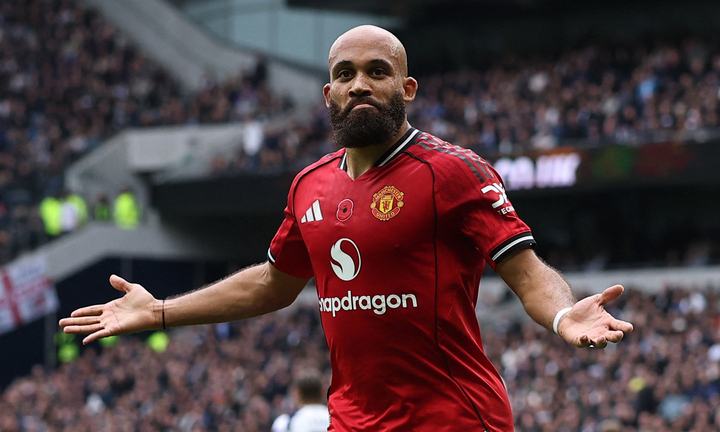 Kết quả Ngoại Hạng Anh: Ghi bàn phút cuối, Man Utd thoát thua Tottenham- Ảnh 1.