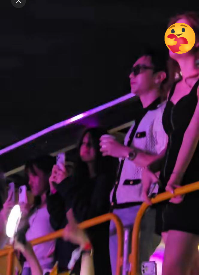 2 ngày nữa ra MV nhưng SOOBIN vẫn ham vui, ra Hà Nội đu concert 2 ngày nữa ra MV nhưng SOOBIN vẫn ham vui, ra Hà Nội đu concert