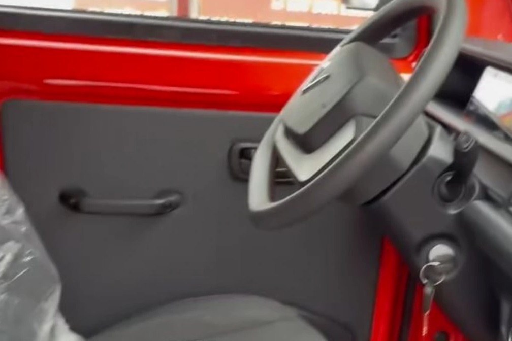 VinFast EC Van lần đầu lộ ảnh nội thất- Ảnh 3.