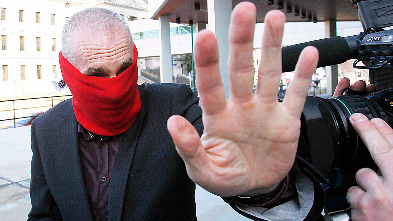 “Bóng ma” ám ảnh: HLV trở thành 