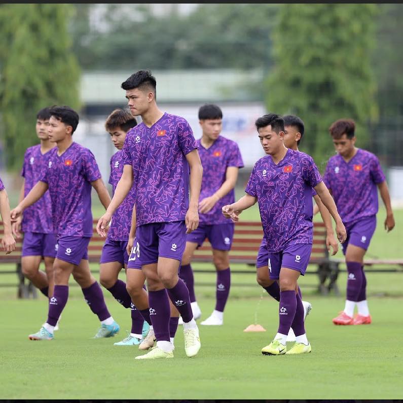 Đinh Quang Kiệt 1m96 là ai?- Ảnh 2.