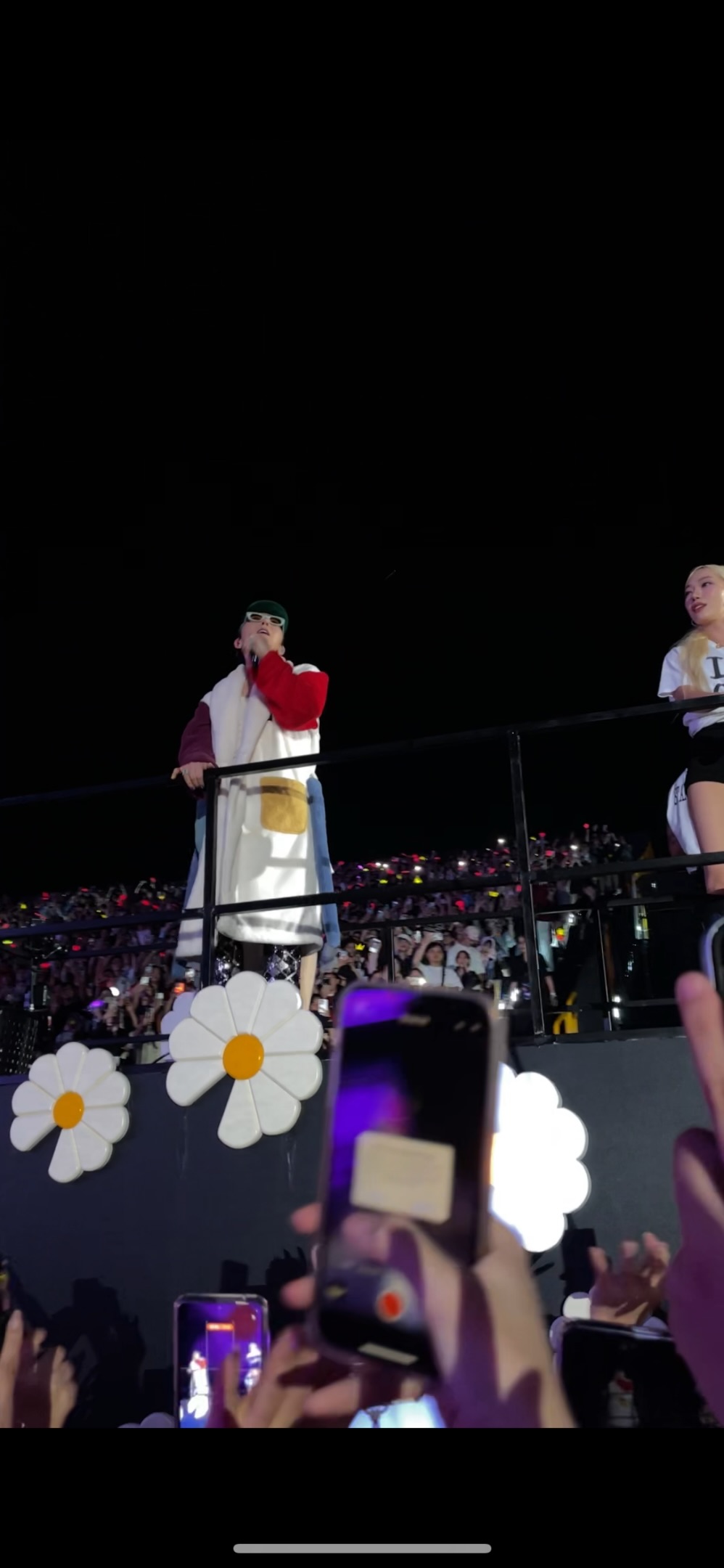 Khoảnh khắc về kể không ai tin của một cô gái khi G-DRAGON đứng ngay trước mặt- Ảnh 4.