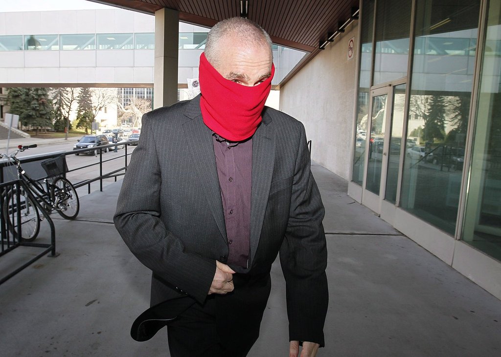 “Bóng ma” ám ảnh: HLV trở thành 