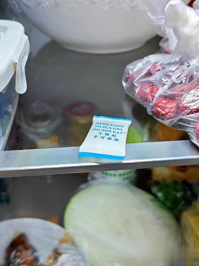 Đừng vội vứt gói hút ẩm trong túi đồ ăn, đặt ở đây bạn sẽ thấy hiệu quả "vàng 10"- Ảnh 3.