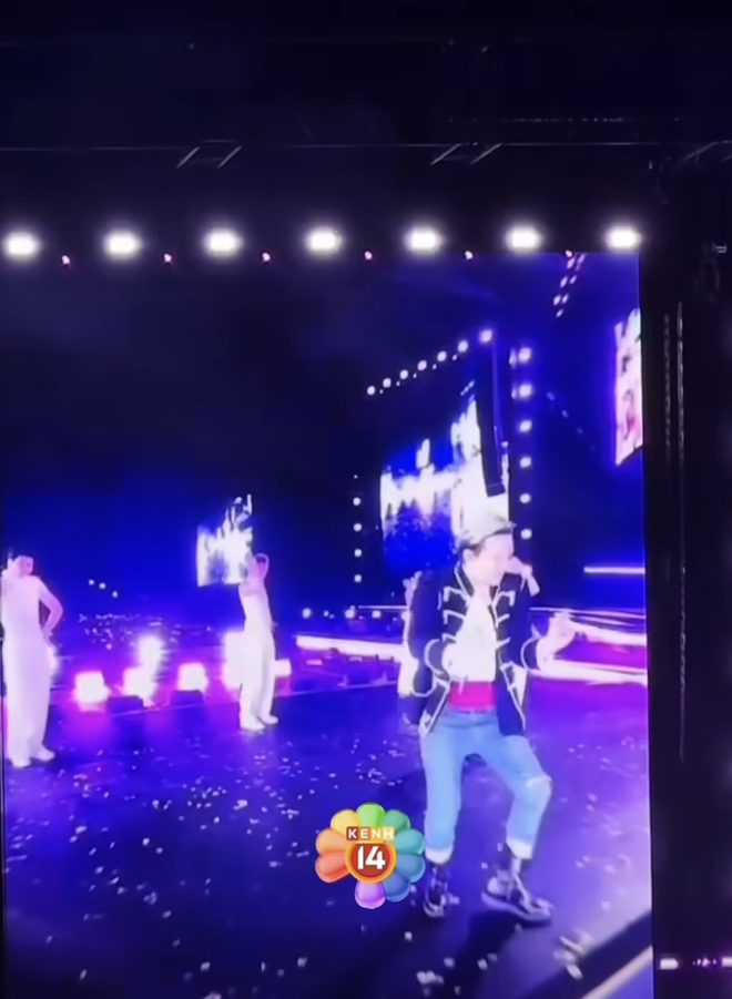 G-Dragon ở Hà Nội bị đẹp trai!- Ảnh 8.