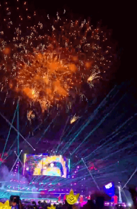 Fan quốc tế choáng ngợp với pháo hoa và fanchant “điên rồ” của fan Việt, concert G-DRAGON đỉnh cỡ này 10 đêm cũng không bõ!- Ảnh 2.