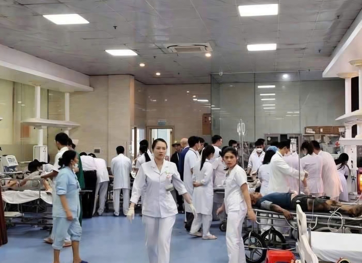 Thông tin mới nhất vụ tai nạn làm nhiều người thương vong trên cao tốc Thanh Hóa- Ảnh 2.