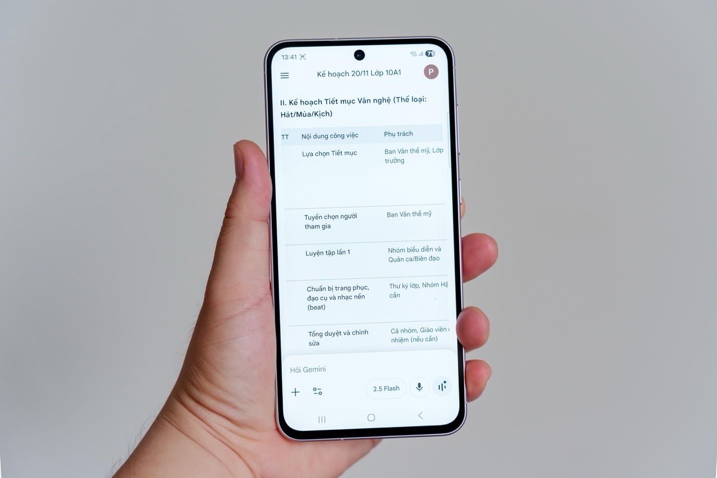 Bí kíp giật giải 20/11 hot nhất trường: chỉ cần bật Gemini Live là đủ- Ảnh 4. Bí kíp giật giải 20/11 hot nhất trường: chỉ cần bật Gemini Live là đủ- Ảnh 4.