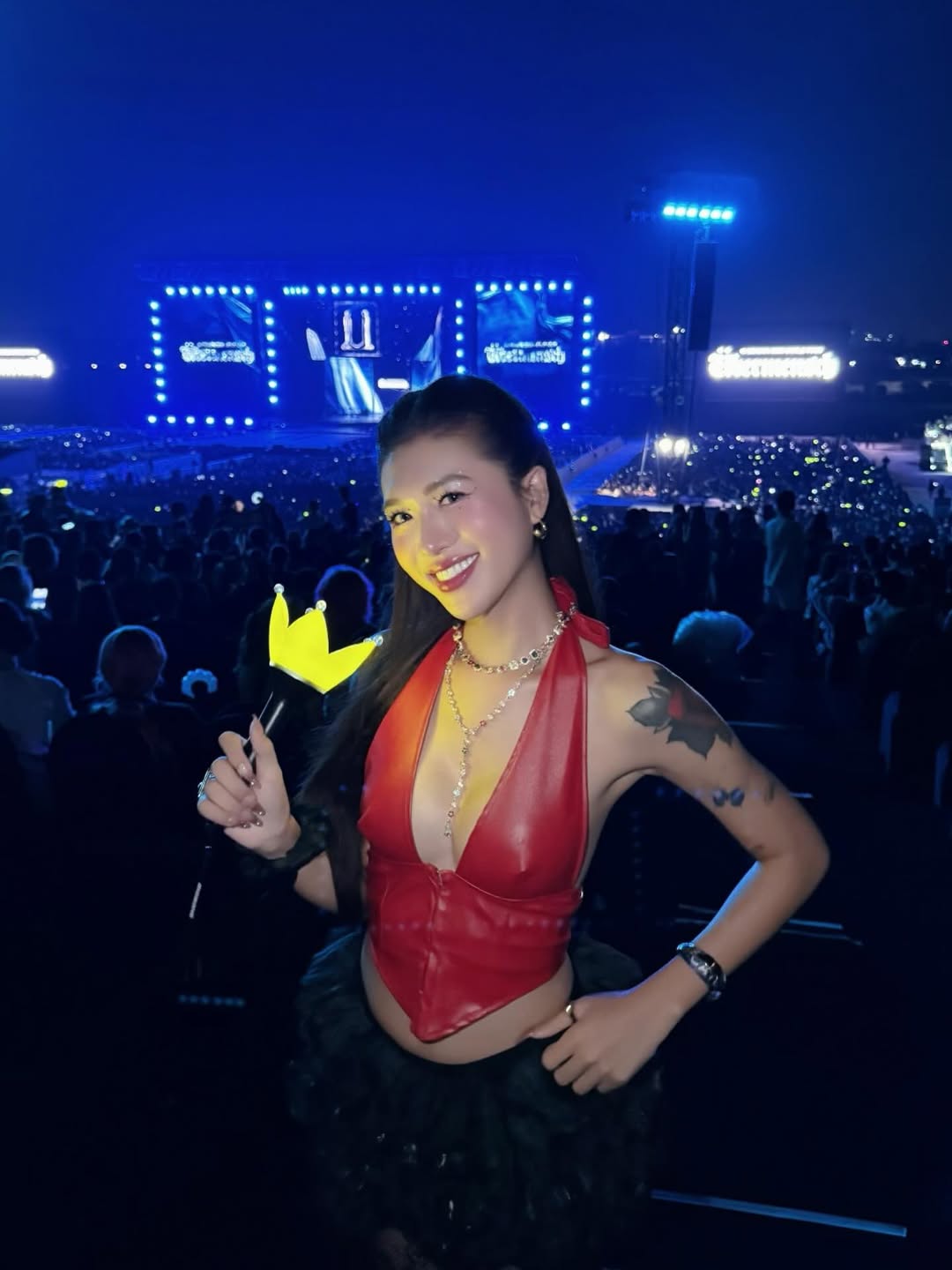 Xả suộc đi xem "anh Long": Từ vợ Cường Đô La đến gái xinh trên mạng, đã con mắt thật sự- Ảnh 14. Xả suộc đi xem "anh Long": Từ vợ Cường Đô La đến gái xinh trên mạng, đã con mắt thật sự- Ảnh 14.