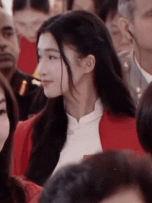 HOT: Bắt gặp vợ chồng Phương Nhi thân thiết với SOOBIN, cùng nhau "quẩy" tại concert G-DRAGON!- Ảnh 6. HOT: Bắt gặp vợ chồng Phương Nhi thân thiết với SOOBIN, cùng nhau "quẩy" tại concert G-DRAGON!- Ảnh 6.