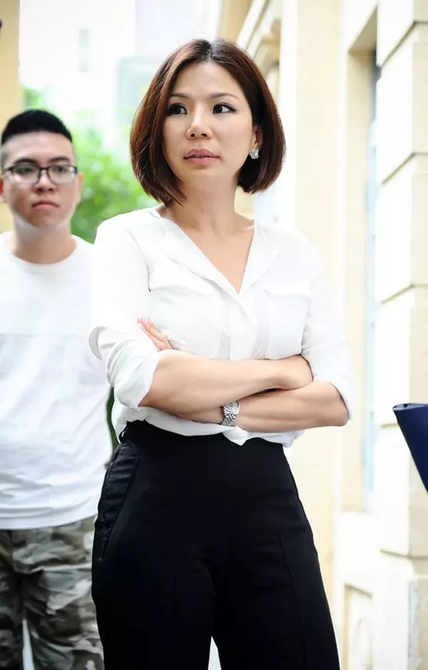 Toàn cảnh vụ tranh chấp khối tài sản hàng trăm tỷ giữa bác sĩ Chiêm Quốc Thái và người vợ cũ Vũ Thuỵ Hồng Ngọc- Ảnh 5. Toàn cảnh vụ tranh chấp khối tài sản hàng trăm tỷ giữa bác sĩ Chiêm Quốc Thái và người vợ cũ Vũ Thuỵ Hồng Ngọc- Ảnh 5.