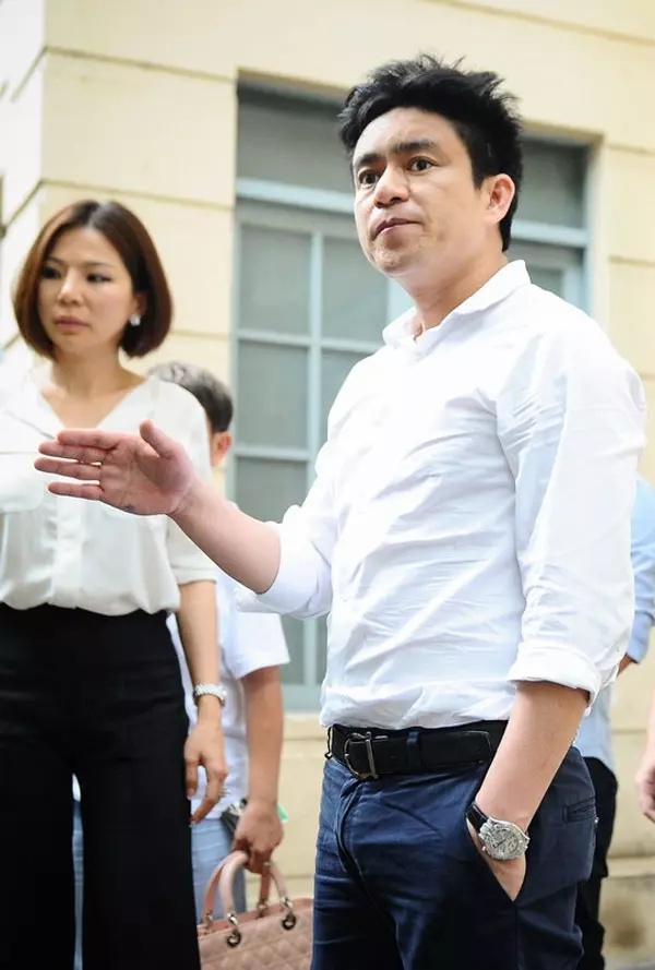 Toàn cảnh vụ tranh chấp khối tài sản hàng trăm tỷ giữa bác sĩ Chiêm Quốc Thái và người vợ cũ Vũ Thuỵ Hồng Ngọc- Ảnh 4. Toàn cảnh vụ tranh chấp khối tài sản hàng trăm tỷ giữa bác sĩ Chiêm Quốc Thái và người vợ cũ Vũ Thuỵ Hồng Ngọc- Ảnh 4.
