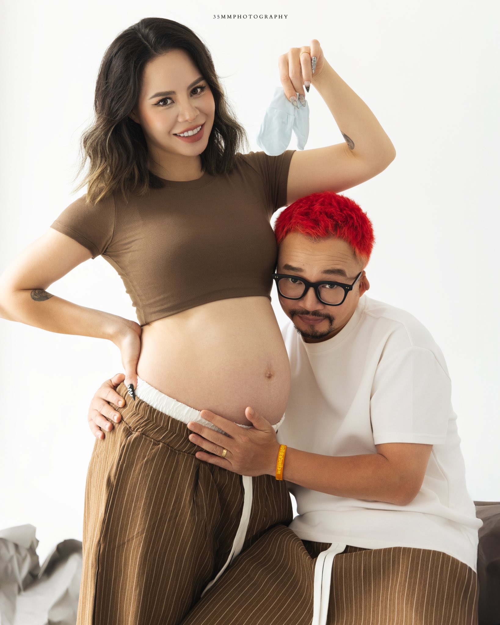 Sao nam Vbiz và vợ vũ công kém 13 tuổi chào đón con đầu lòng- Ảnh 6. Sao nam Vbiz và vợ vũ công kém 13 tuổi chào đón con đầu lòng- Ảnh 6.