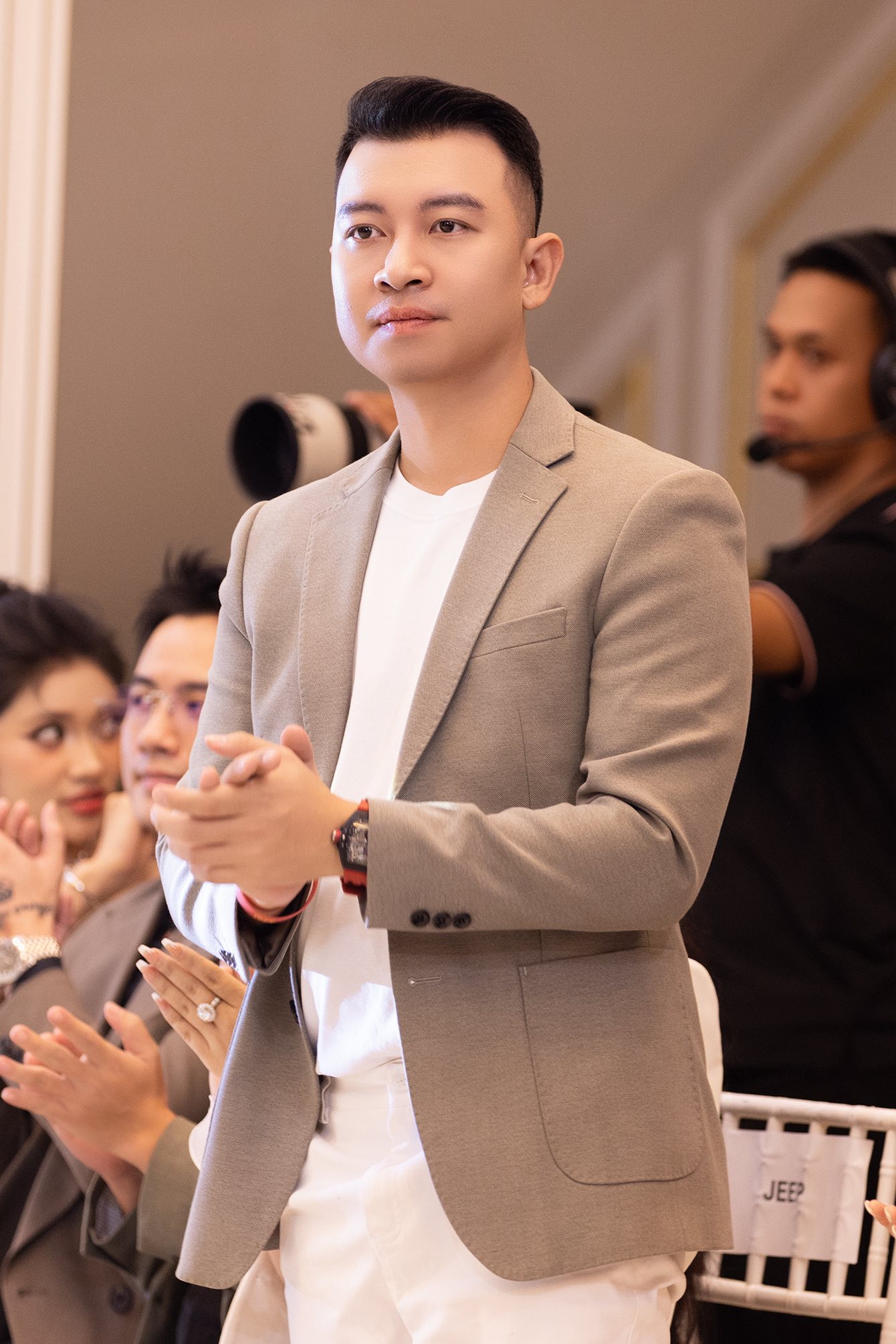 TikToker duy nhất đóng phim giờ vàng VTV mà khán giả không đòi "bằng cấp", thật hay diễn không tài nào nhận ra- Ảnh 10.