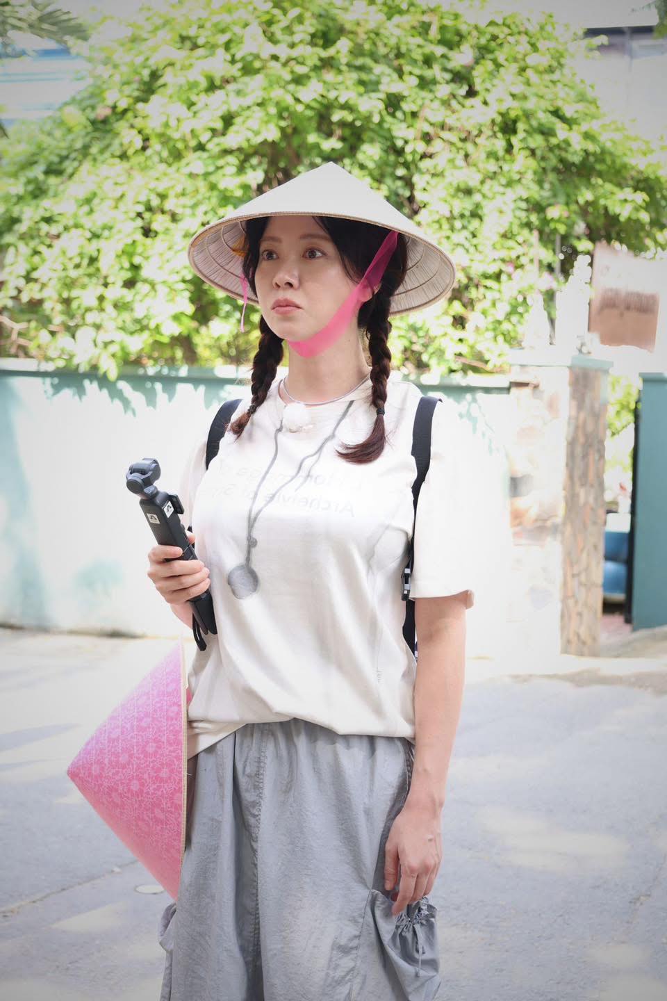 Song Ji Hyo ăn thử món kinh dị Song Ji Hyo ăn thử món kinh dị