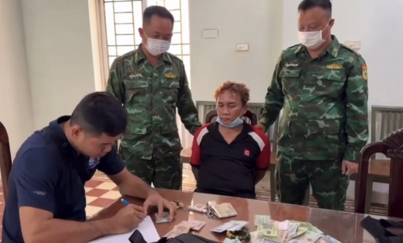 Lời khai của Nguyễn Tấn Thành - nghi phạm lái ô tô đâm vào nhà chị ruột, tông tử vong em gái- Ảnh 2. Lời khai của Nguyễn Tấn Thành - nghi phạm lái ô tô đâm vào nhà chị ruột, tông tử vong em gái- Ảnh 2.