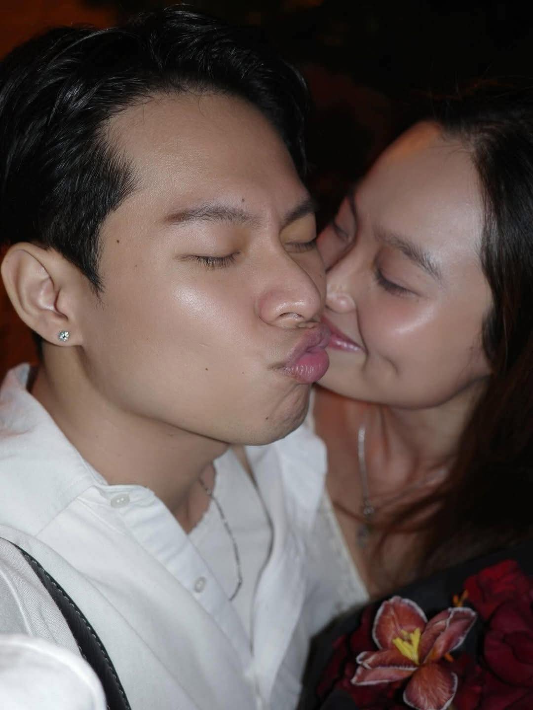 HURRYKNG và bạn gái 10 năm đã đến mức này- Ảnh 1. HURRYKNG và bạn gái 10 năm đã đến mức này- Ảnh 1.