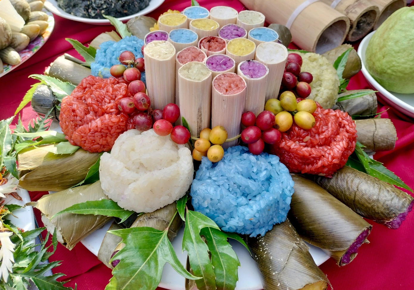 Ngắm những nếp nhà sàn nguyên sơ của người Mường ở làng du lịch- Ảnh 12.