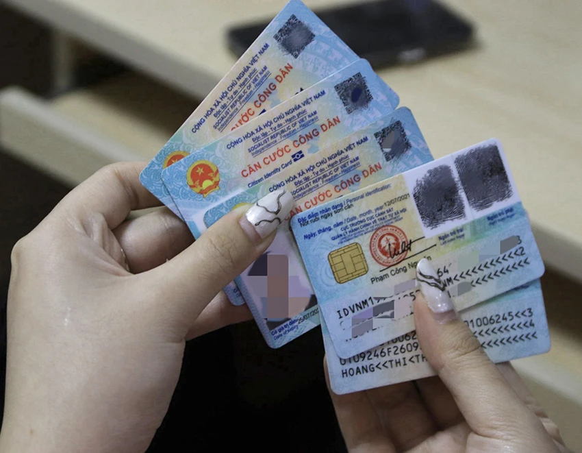 Từ nay đến 31/12 : Hàng nghìn người cần kiểm tra ngay để tránh bị phạt tiền, khóa tài khoản ngân hàng- Ảnh 1. Từ nay đến 31/12 : Hàng nghìn người cần kiểm tra ngay để tránh bị phạt tiền, khóa tài khoản ngân hàng- Ảnh 1.