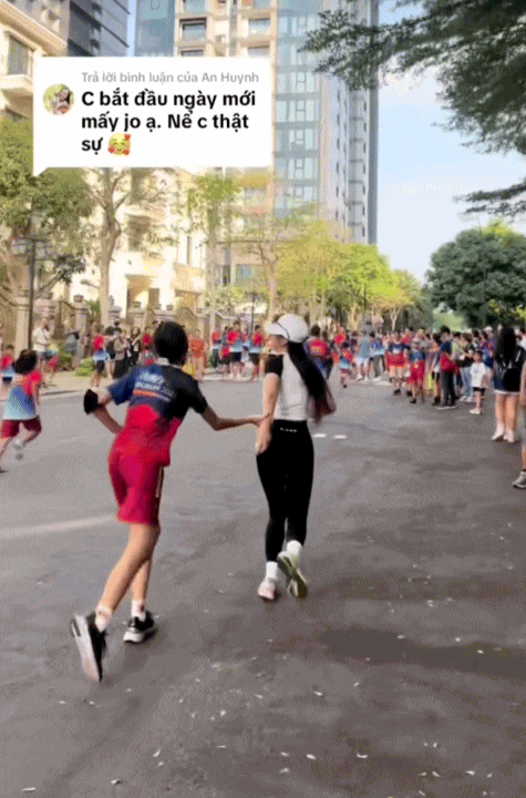 Con gái lớn của hotmom Helen Nguyễn 12 tuổi cao 1m65: Kết quả của hành trình mẹ giảm cân - con cao lớn nhờ ăn uống dinh dưỡng kết hợp tập thể thao- Ảnh 12.