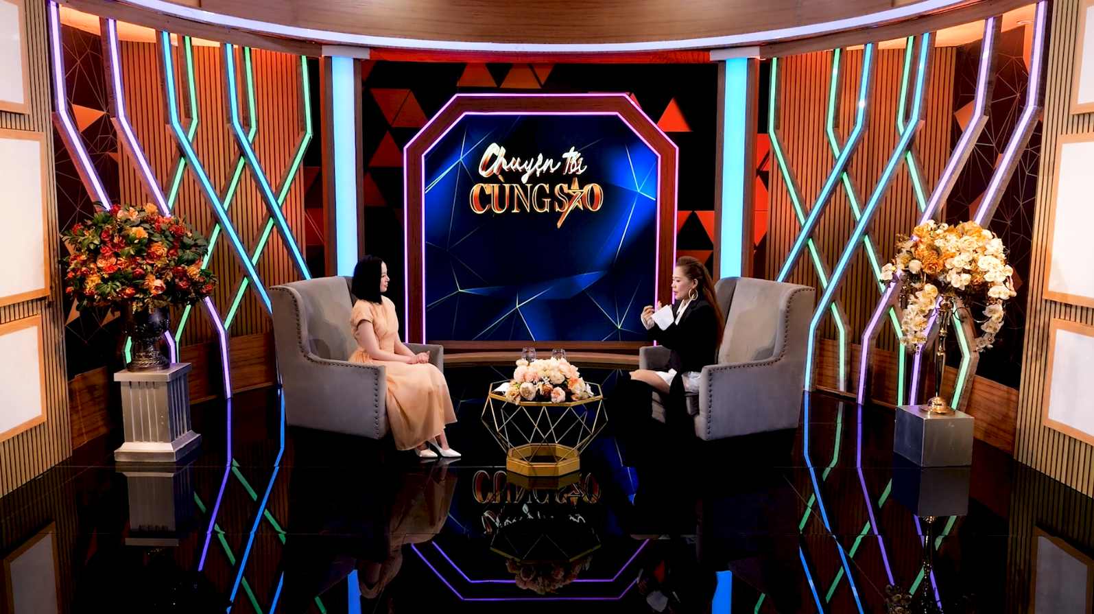 Nữ ca sĩ sở hữu vài biệt thự ngàn mét vuông ở Mỹ và Việt Nam: "Đã qua thời phải chứng minh tôi là ai"- Ảnh 2. Nữ ca sĩ sở hữu vài biệt thự ngàn mét vuông ở Mỹ và Việt Nam: "Đã qua thời phải chứng minh tôi là ai"- Ảnh 2.