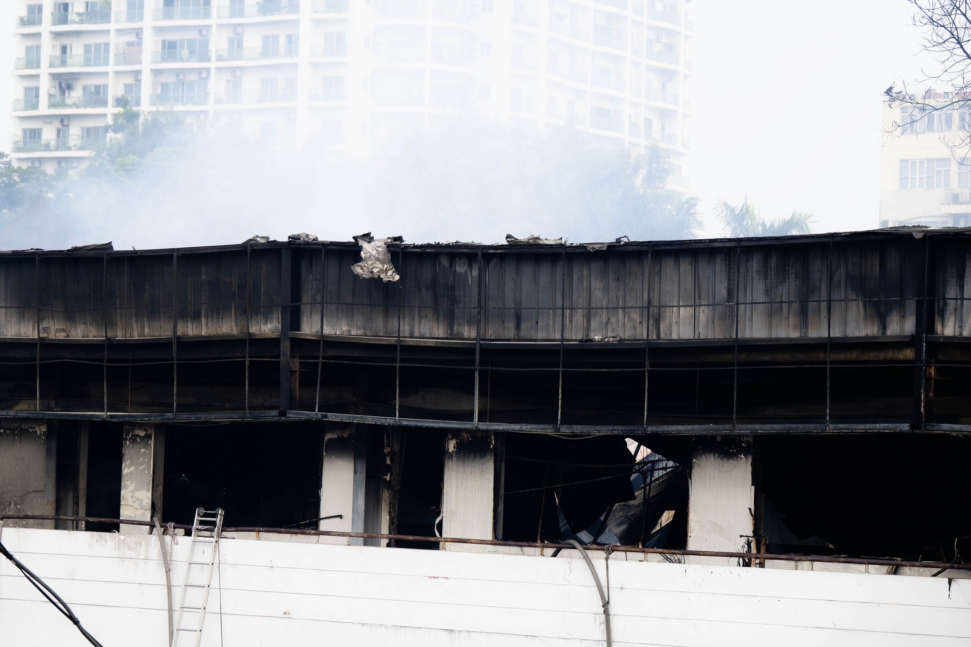 Hiện trường vụ cháy Nhà máy Bia Hà Nội Habeco- Ảnh 5. Hiện trường vụ cháy Nhà máy Bia Hà Nội Habeco- Ảnh 5.