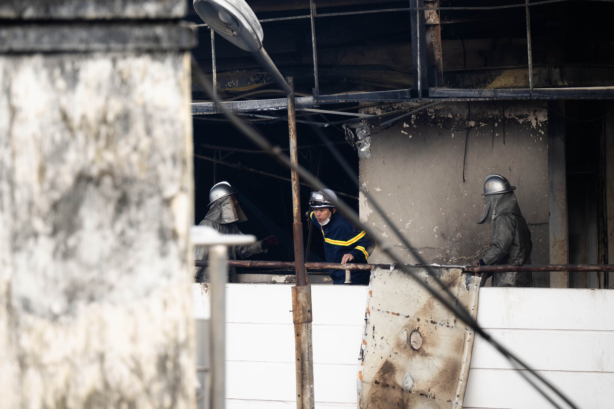 Hiện trường vụ cháy Nhà máy Bia Hà Nội Habeco- Ảnh 8. Hiện trường vụ cháy Nhà máy Bia Hà Nội Habeco- Ảnh 8.