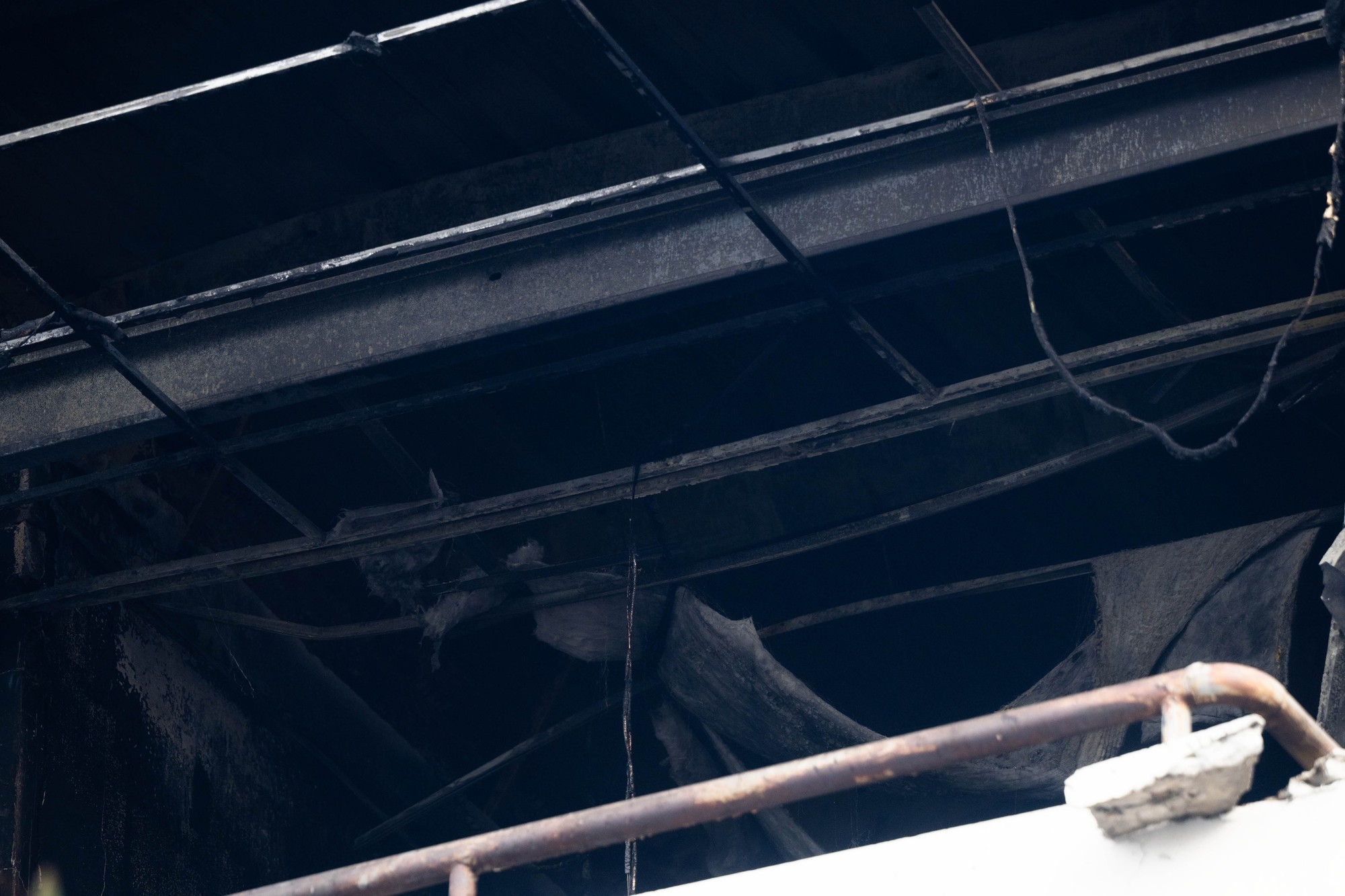 Hiện trường vụ cháy Nhà máy Bia Hà Nội Habeco- Ảnh 12. Hiện trường vụ cháy Nhà máy Bia Hà Nội Habeco- Ảnh 12.