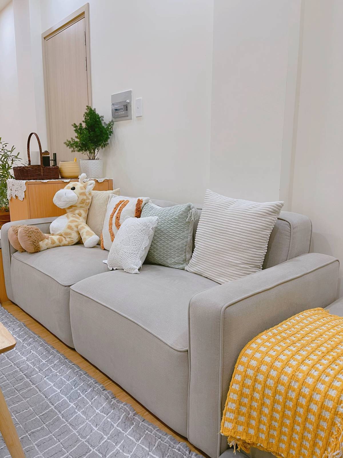 Vợ chồng trẻ chi 2,3 tỉ mua căn 62m² cũ 20 năm: Lý do họ không chọn chung cư mới khiến nhiều người gật gù- Ảnh 13.