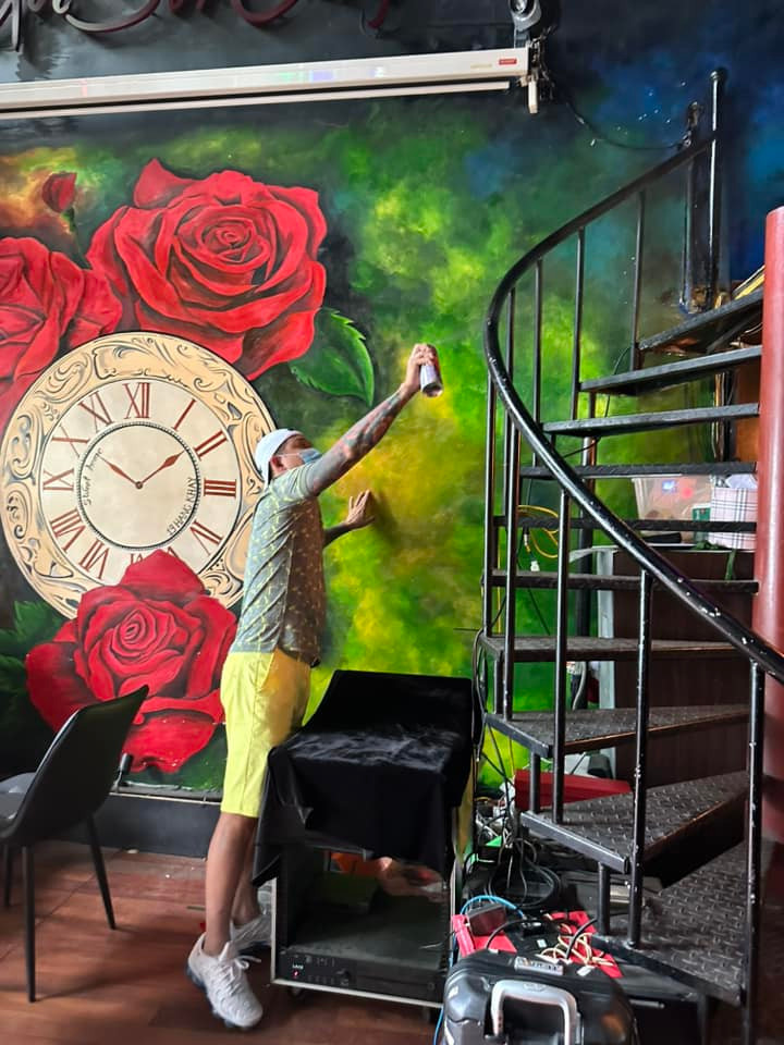 Cuộc sống của Tuấn Hưng trong căn nhà view Hồ Gươm - sân khấu liveshow 0 đồng- Ảnh 5.