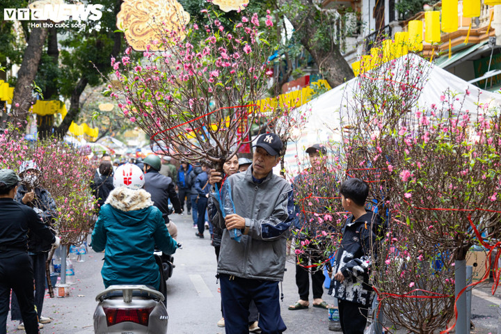 Vì sao dân mạng nói "năm 2148 Việt Nam đón Tết Nguyên đán 2 lần"?- Ảnh 2.
