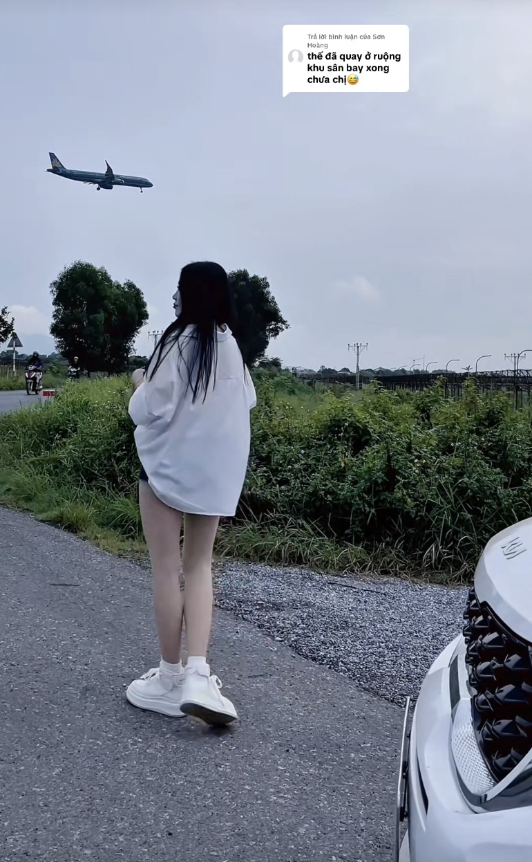 Nữ sale BĐS lên tiếng khi bị nhầm là nữ chính trong clip “bãi đất trống”- Ảnh 1. Nữ sale BĐS lên tiếng khi bị nhầm là nữ chính trong clip “bãi đất trống”- Ảnh 1.