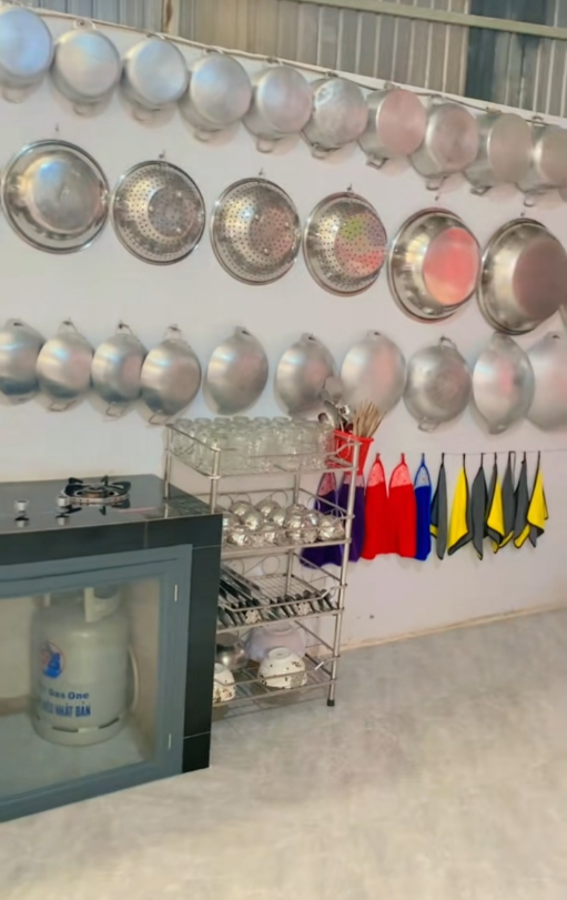 "Bảo vật" trong bếp của người miền Tây, cả nước thấy thú vị- Ảnh 6.